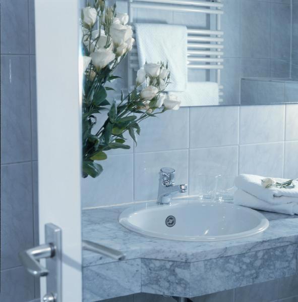 Privat Hotel Riegele Аугсбург Номер фото