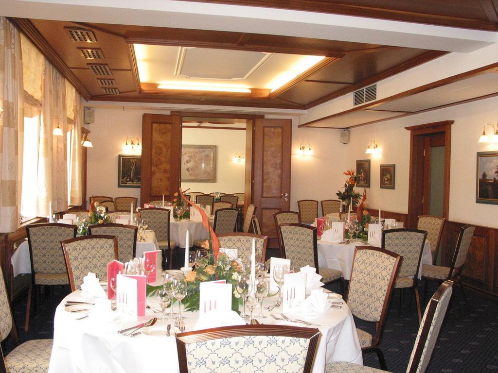 Privat Hotel Riegele Аугсбург Екстер'єр фото