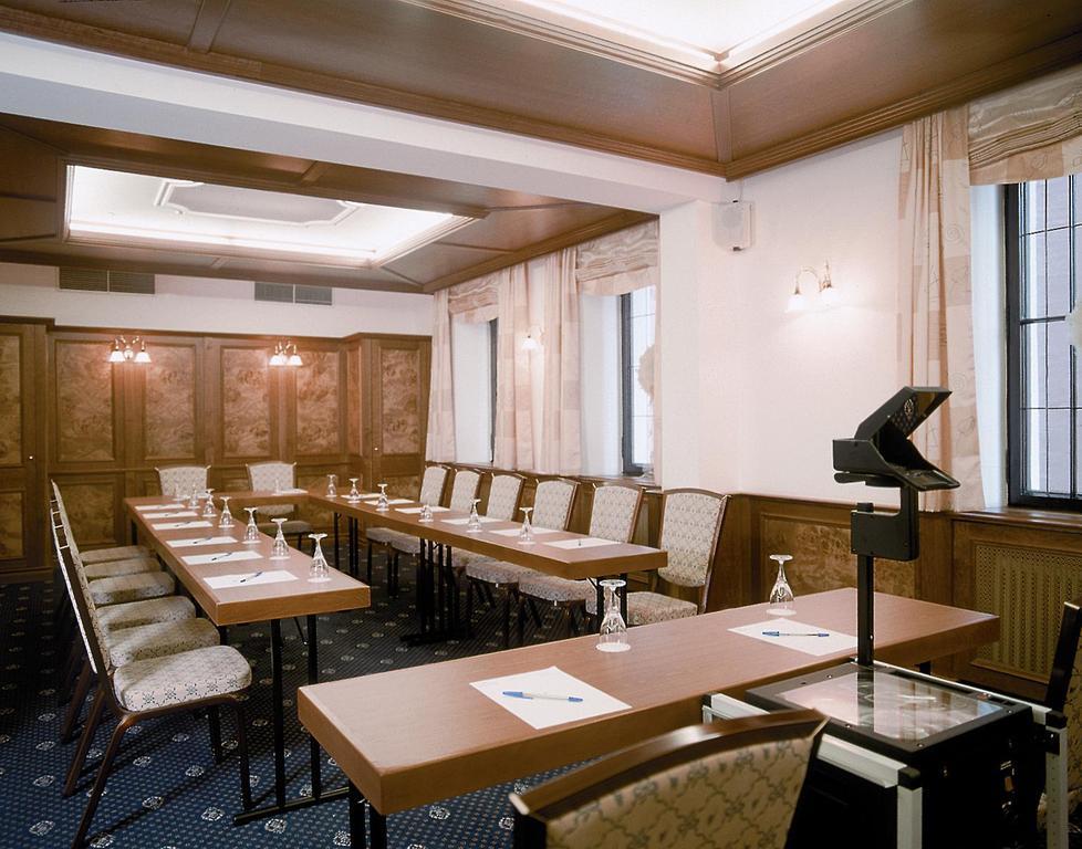 Privat Hotel Riegele Аугсбург Екстер'єр фото