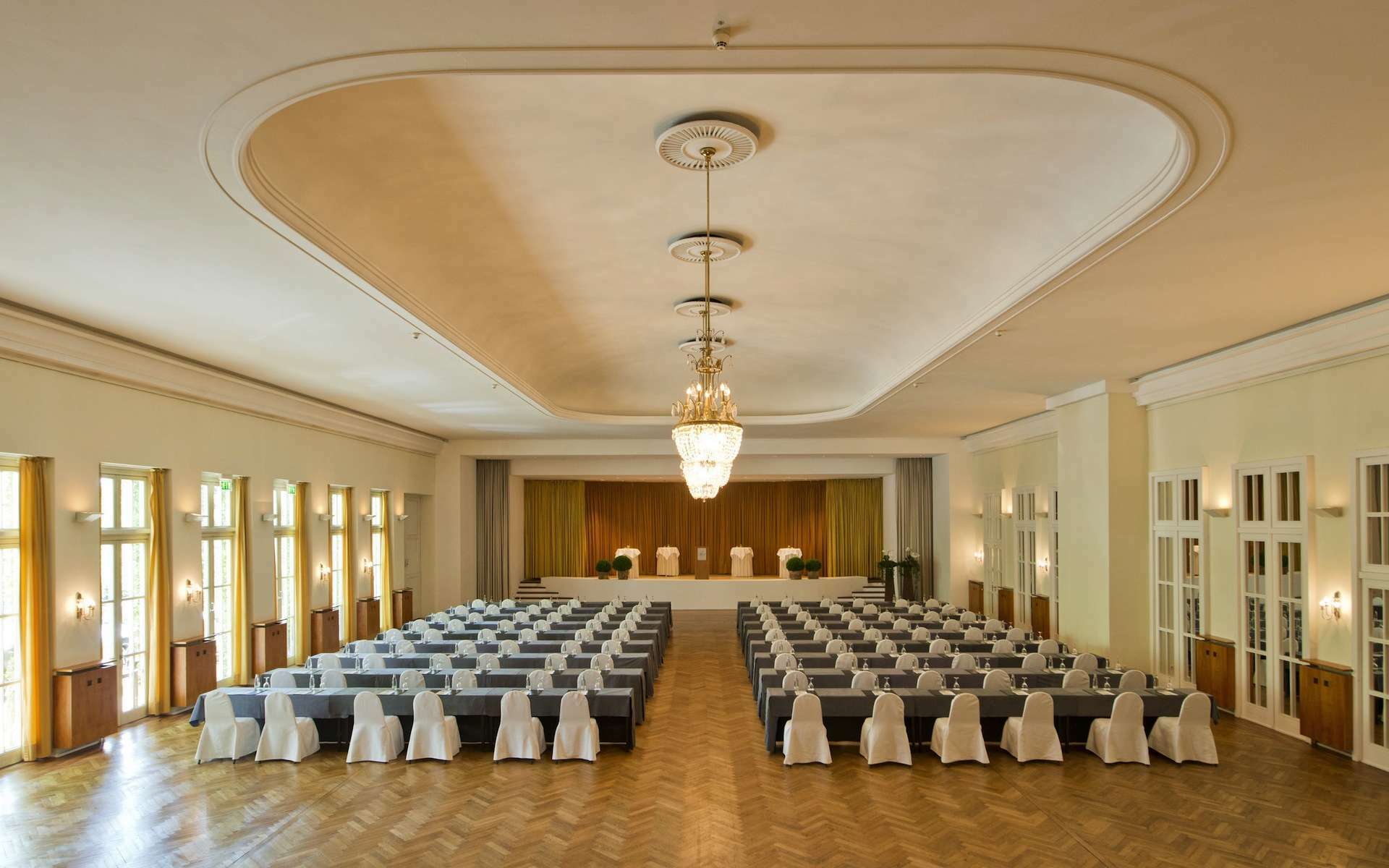 Privat Hotel Riegele Аугсбург Екстер'єр фото